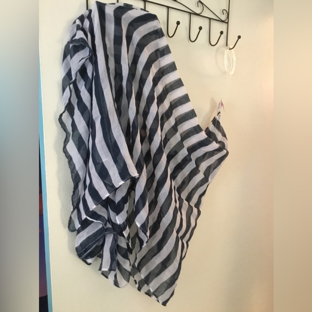 Lightweight Navy & White Striped Scarf